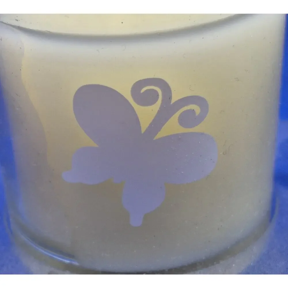 Hallmark A Day in the Garden Lilac Candle NEW